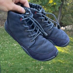 Kids Navy Barefoot Shoes by Wildling